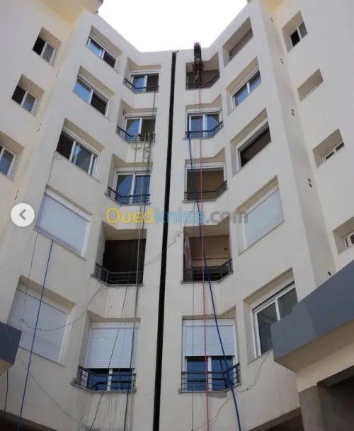 Construction bâtiment et ÉTANCHÉITÉ e 