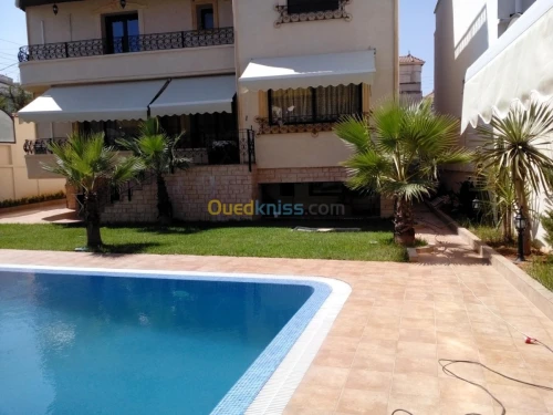 CONSTRUCTION  AMENAGEMENT
