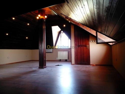 CONSTRUCTION  AMENAGEMENT