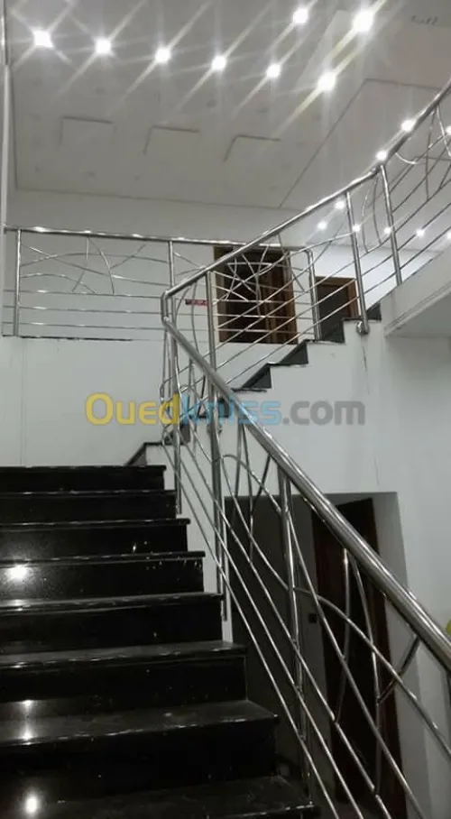 TRAVAUX EN INOX & VERRE 