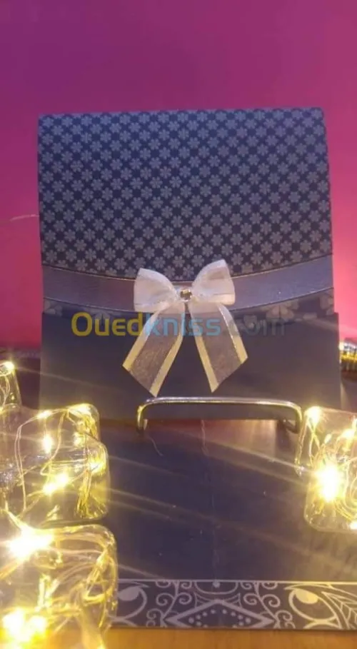 Vent des cartes d'invitations 