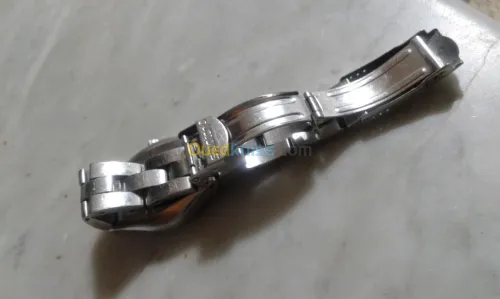 SWATCH femme original + pendentif (rssassa)