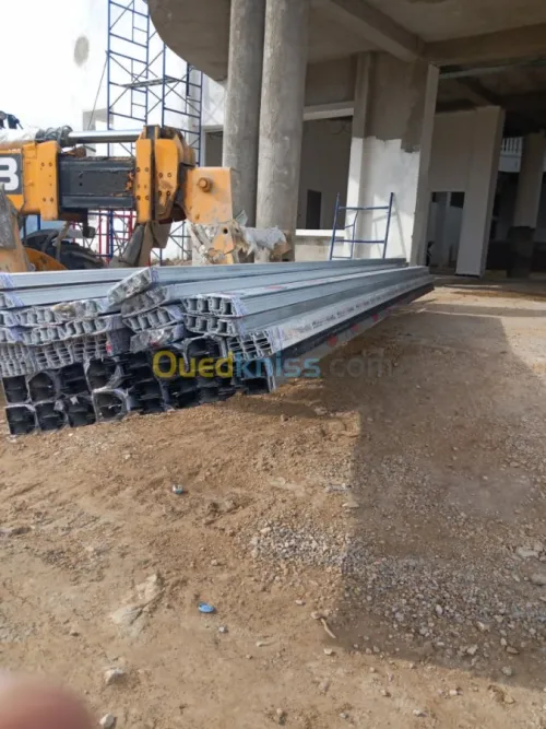 Aluminium verre résine formica