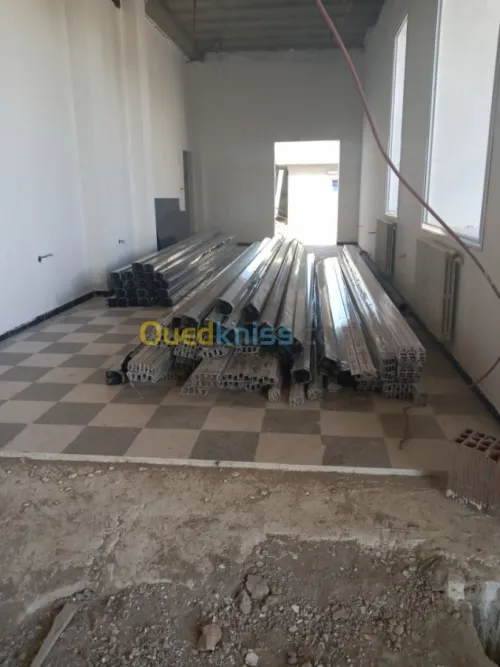 Aluminium verre résine formica