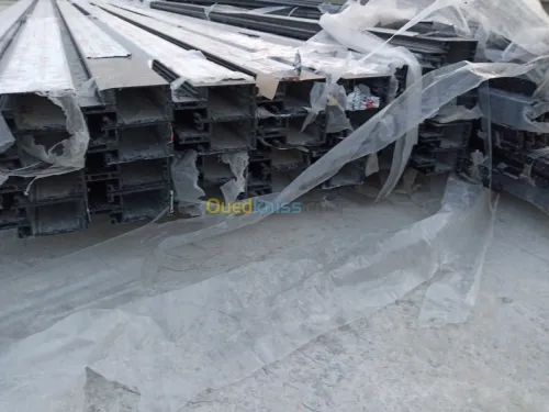 Aluminium verre résine formica