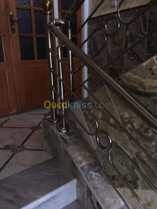 Rampe d'escalier