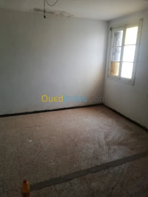 Vente Appartement F4 Relizane Relizane