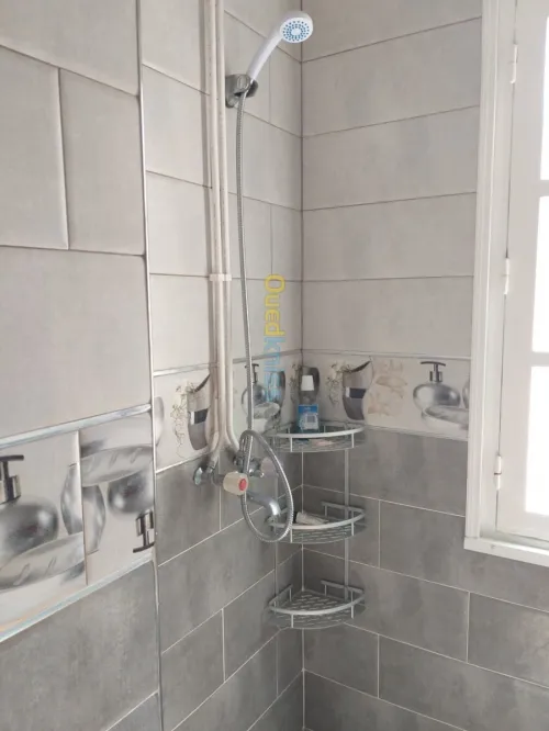Location vacances Appartement F2 Alger Kouba