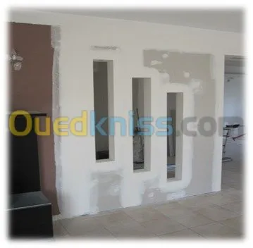 Décoration et secondes seconde œuvres