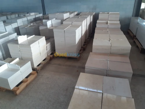 Granit marbre carreaux marche 