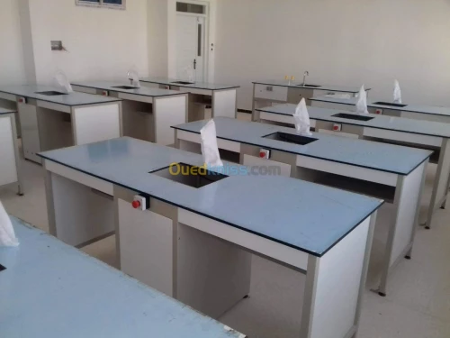 Table de laboratoire 
