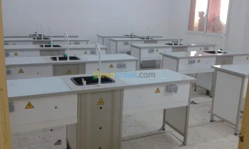 Table de laboratoire 