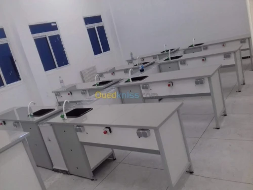 Table de laboratoire 