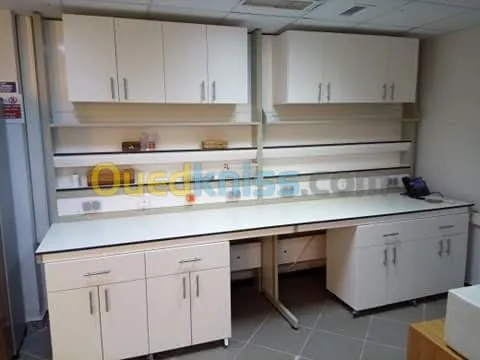 Table de laboratoire 