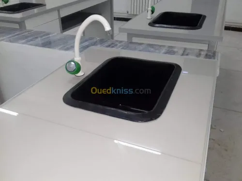 Table de laboratoire 