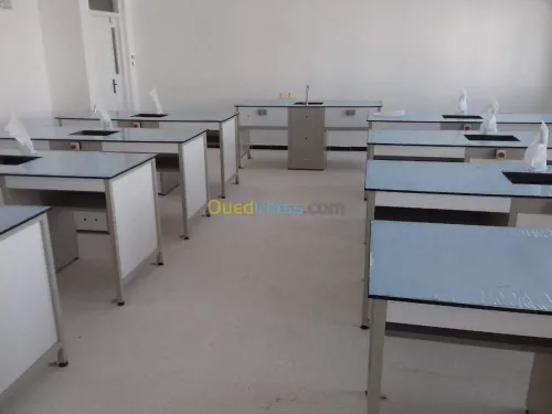 Table de laboratoire 