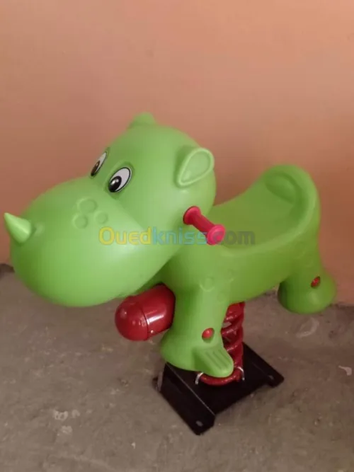 Équipement aire jeux