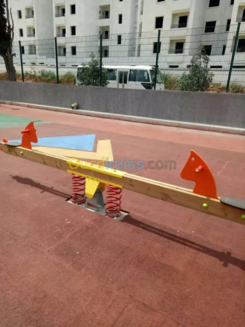 Équipement aire jeux