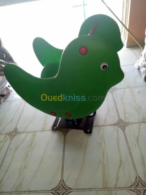 Équipement aire jeux