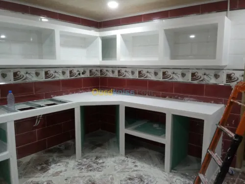 Placoplatre , pvc et peinture