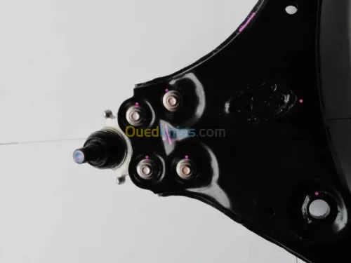 TRIANGLE DE SUSPENSION INF ISUZU D-MAX