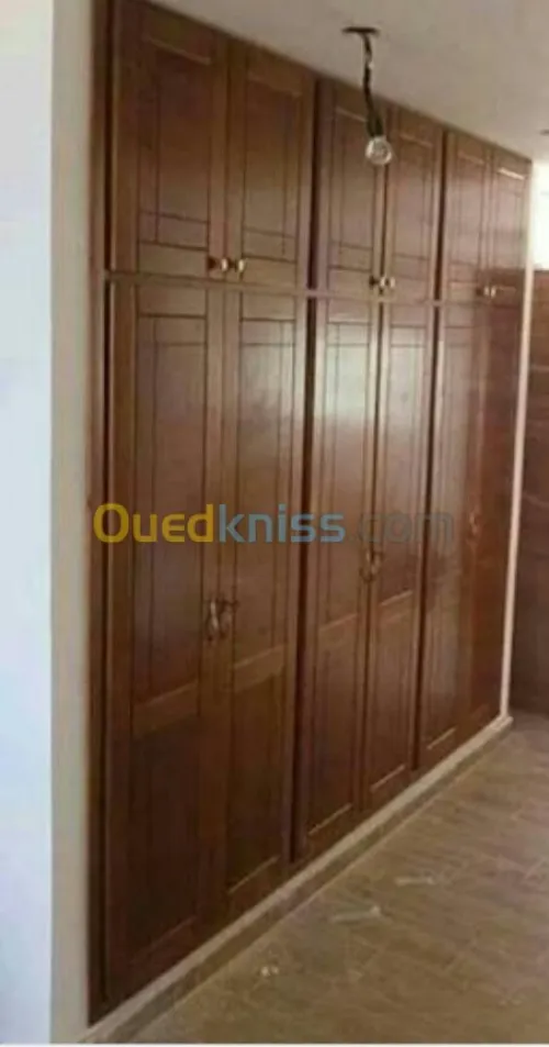 Mensr spécial placard