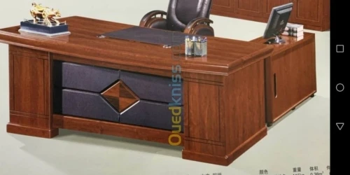 mobilier et divers meubles de bureaux