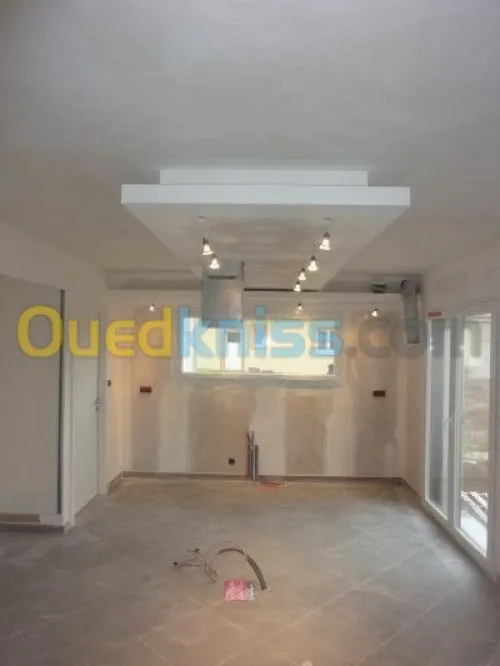 TRAVAUX, DECORATION  ET REPARATION