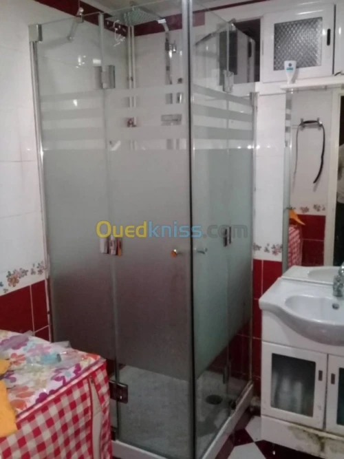 CABINES DE DOUCHE