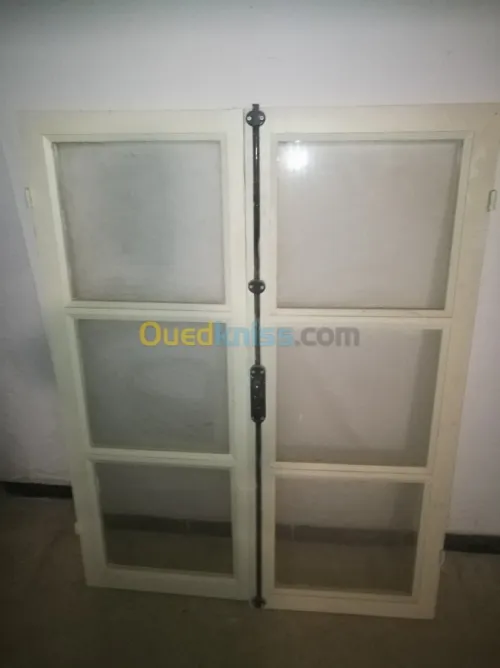 Fenetres+portes ابواب و نوافذ خشب 