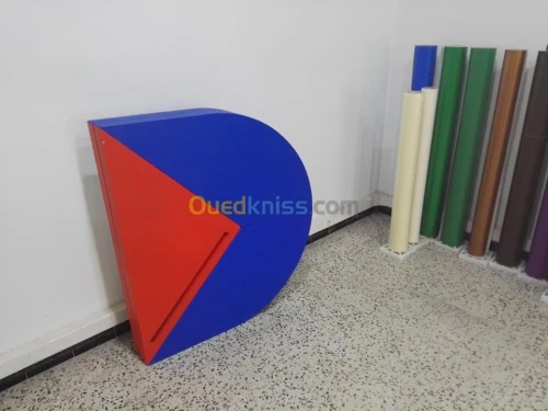 decoupe numérique logo en polystyrene 