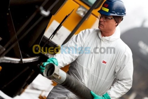 Combinaison de protection 3M™ 4545