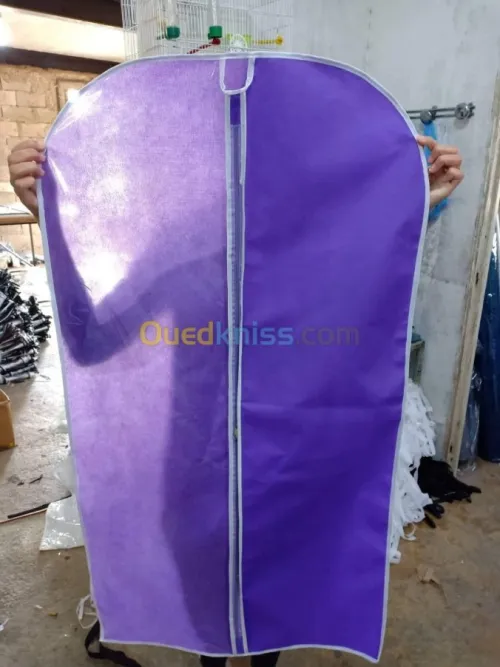 housse de vêtements