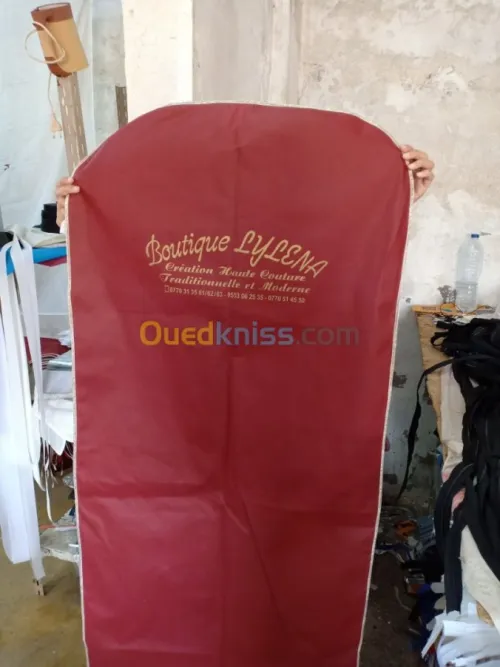 housse de vêtements