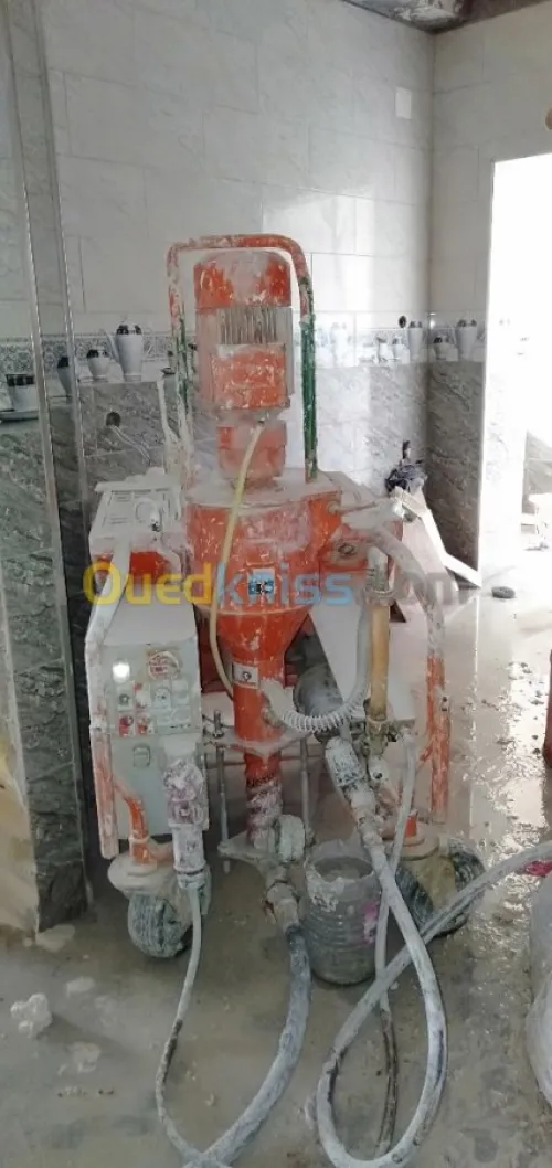 Plâtre a projeté en machine mp75 knauf