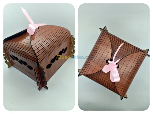 Boîte à gâteaux en bois