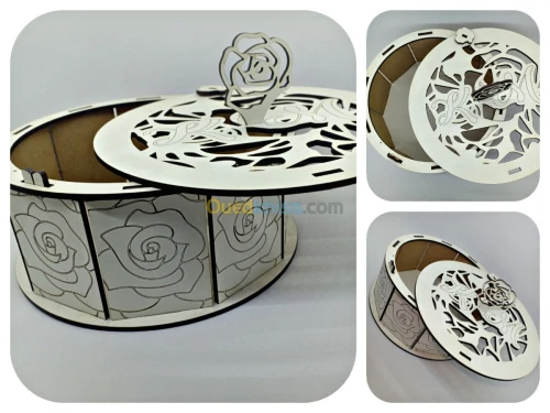 Boîte à gâteaux en bois