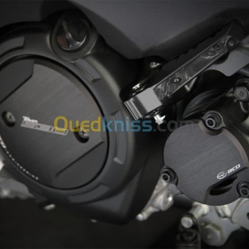 Cache axe de transmission TMAX 530