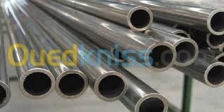 TUBE EN ACIER+ACCESSOIRES