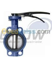 TUBE EN ACIER+ACCESSOIRES