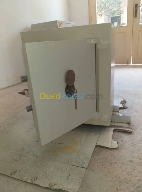 Ouverture porte fermée véhicule 24/24
