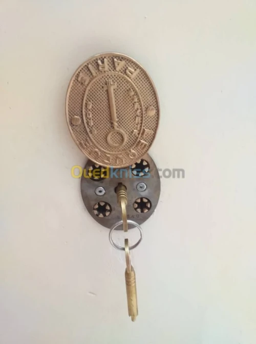 Ouverture porte fermée véhicule 24/24