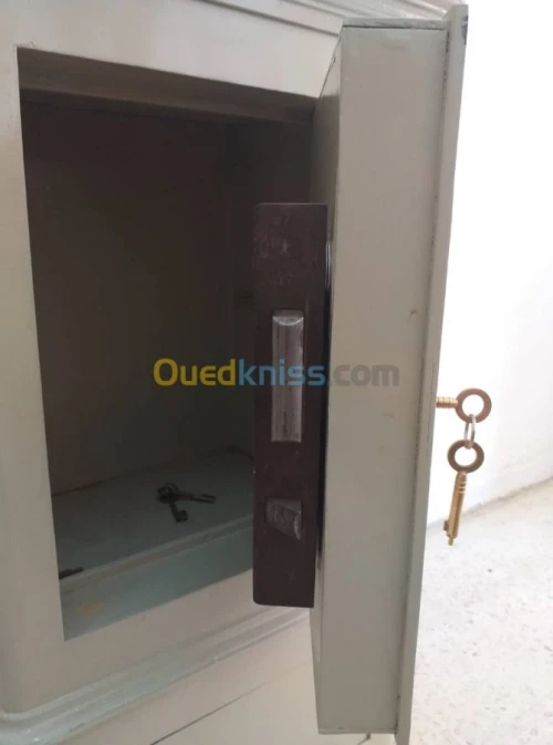 Ouverture porte fermée véhicule 24/24