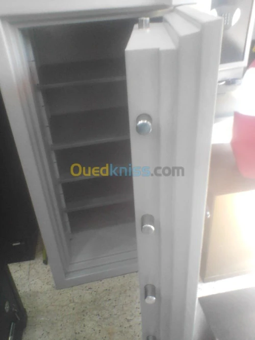 Ouverture porte fermée véhicule 24/24