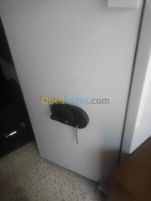 Ouverture porte fermée véhicule 24/24
