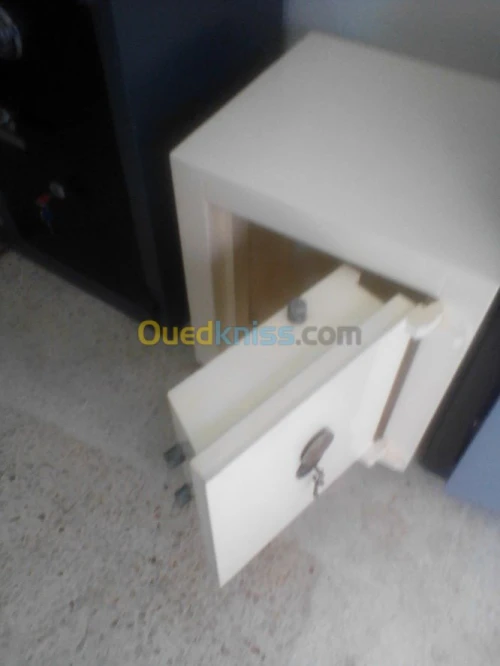 Ouverture porte fermée véhicule 24/24