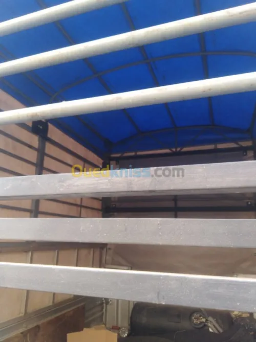 Transporteur de marchandises