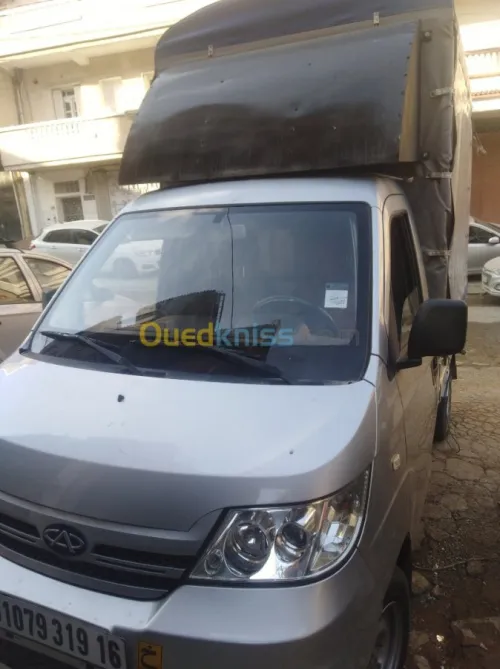Transporteur de marchandises