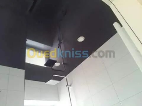 Plafond tendu en PVC 