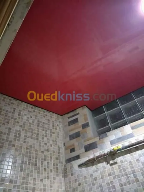 Plafond tendu en PVC 